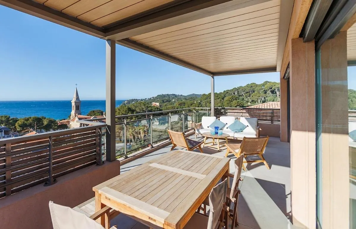 Apartment Vue Mer Epoustouflante Plage Village A Pied Hyeres